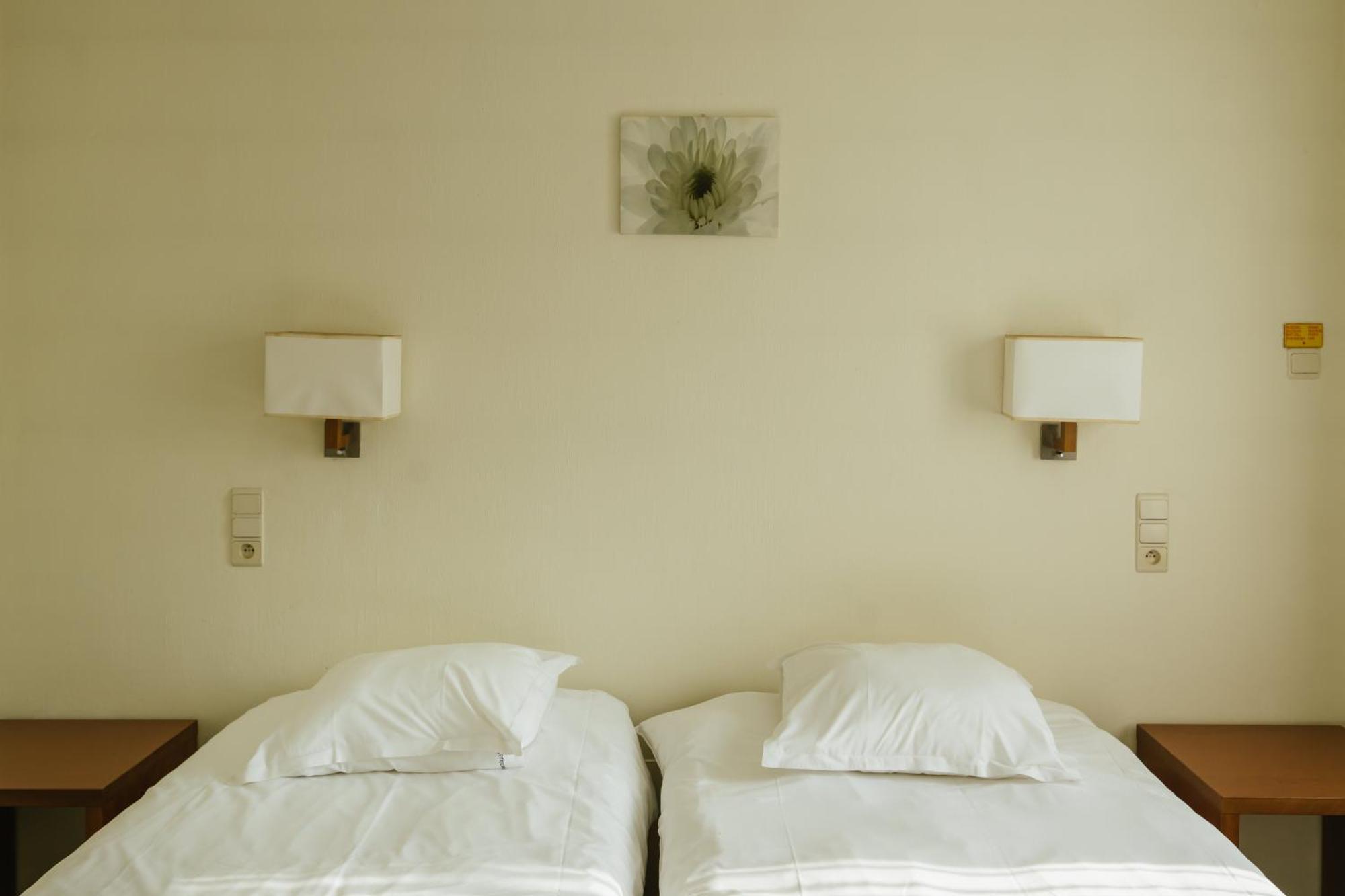 Hotel Kempenrust คาสเทอร์ลี ภายนอก รูปภาพ